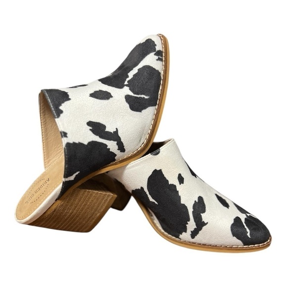 Arider Girl 3 inch heel cow print faux suede shoe size 6 - Picture 2 of 11